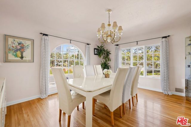 1717 Comstock Avenue, Los Angeles, CA 90024