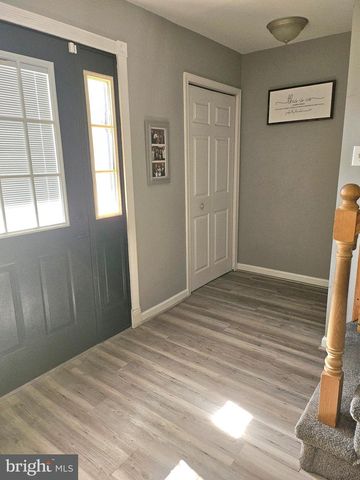 513 VALMORE RD, Fairless Hills, PA 19030