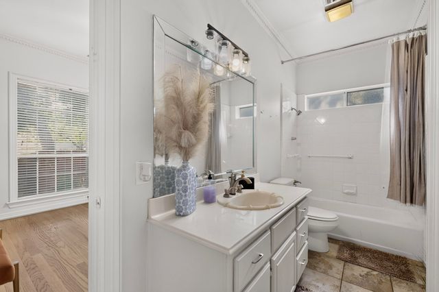 2120 Valley View Drive, Cedar Hill, TX 75104