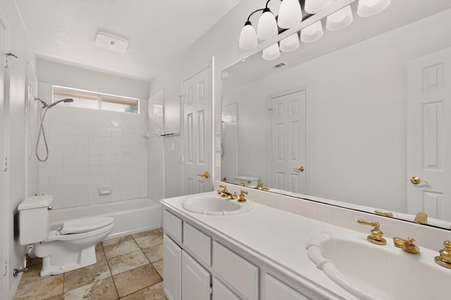 2120 Valley View Drive, Cedar Hill, TX 75104