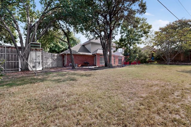 2120 Valley View Drive, Cedar Hill, TX 75104