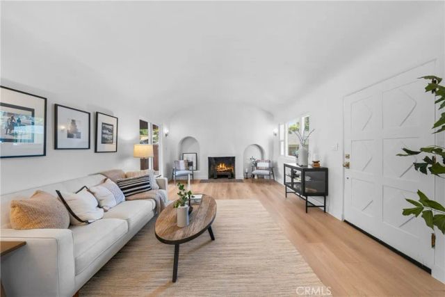 336 El Conejo, Ojai, CA 93023