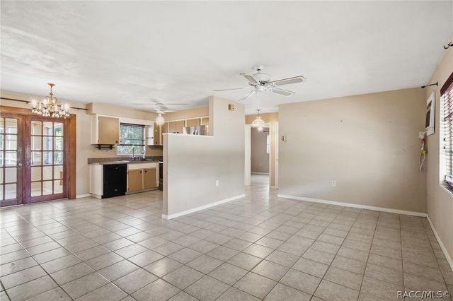 12 N Desoto Street, Beverly Hills, FL 34465