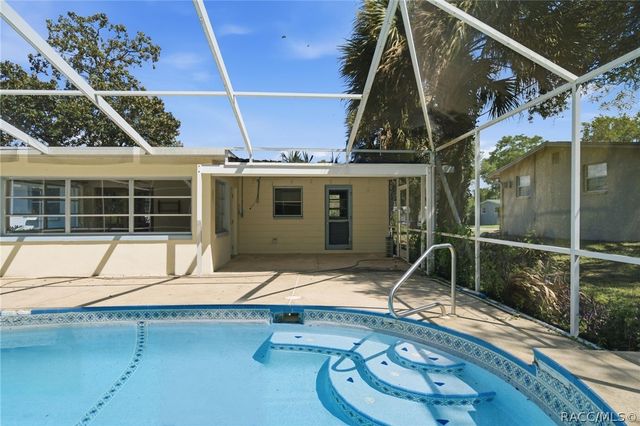 12 N Desoto Street, Beverly Hills, FL 34465