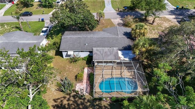 12 N Desoto Street, Beverly Hills, FL 34465
