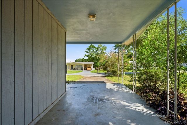 12 N Desoto Street, Beverly Hills, FL 34465