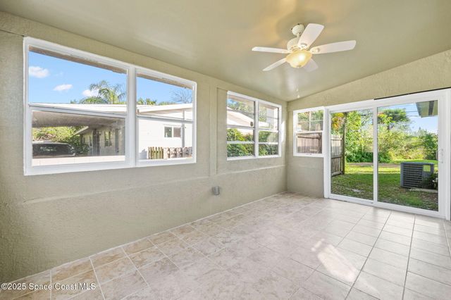 907 Espanola Way, Melbourne, FL 32901