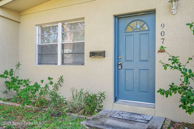 907 Espanola Way, Melbourne, FL 32901