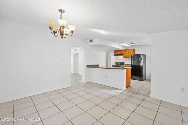 907 Espanola Way, Melbourne, FL 32901