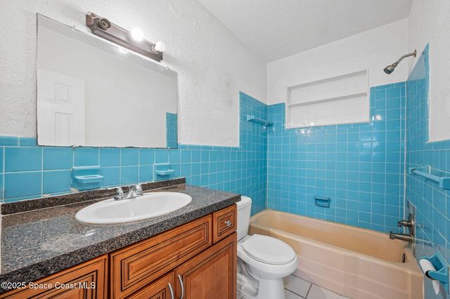 907 Espanola Way, Melbourne, FL 32901