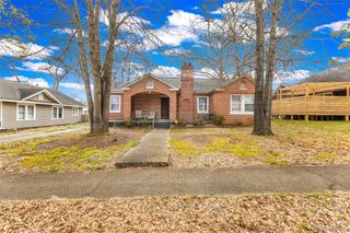807 W Tallassee Street, Wetumpka, AL 36092