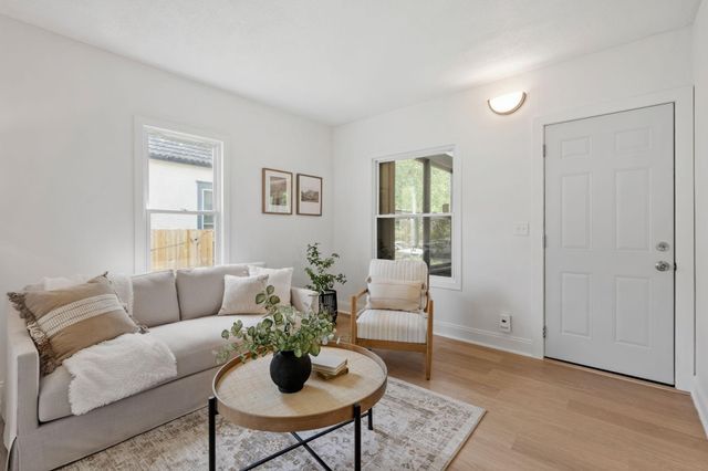 3633 38th Avenue S, Minneapolis, MN 55406