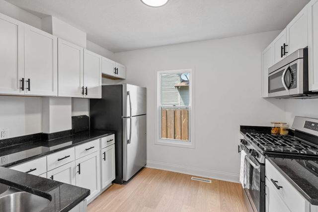 3633 38th Avenue S, Minneapolis, MN 55406