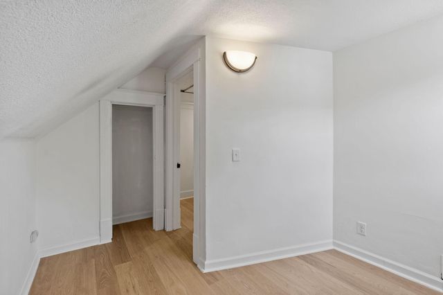 3633 38th Avenue S, Minneapolis, MN 55406