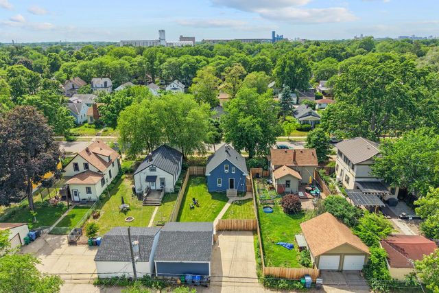 3633 38th Avenue S, Minneapolis, MN 55406