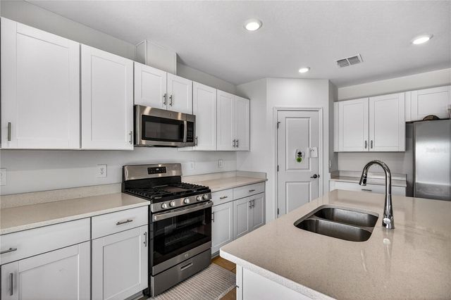 9633 RAMPART ROAD, Leesburg, FL 34788