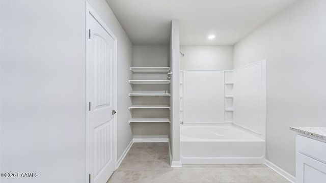 342 White Pine Drive, Lafayette, LA 70501