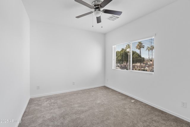 2842 E Tracy Lane Unit 3, Phoenix, AZ 85032