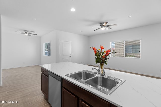 2842 E Tracy Lane Unit 3, Phoenix, AZ 85032