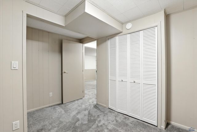 2118 BUENA VISTA DR, Rapid City, SD 57702