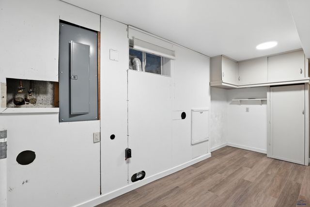 2118 BUENA VISTA DR, Rapid City, SD 57702