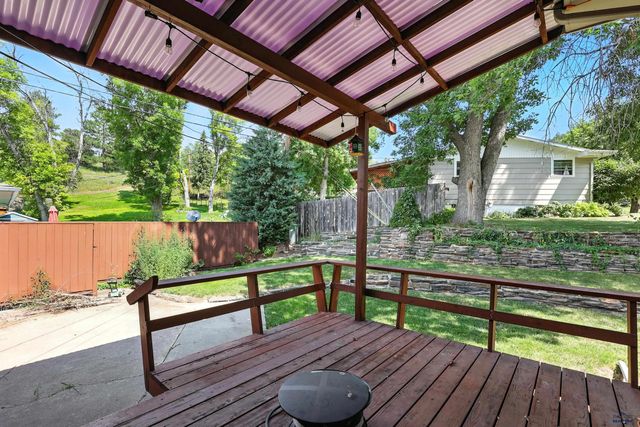 2118 BUENA VISTA DR, Rapid City, SD 57702