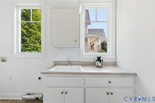 15948 Alsdell Rd, Midlothian, VA 23112