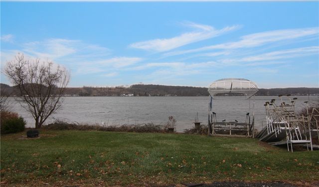 4933 East Lake Road, Livonia, NY 14487