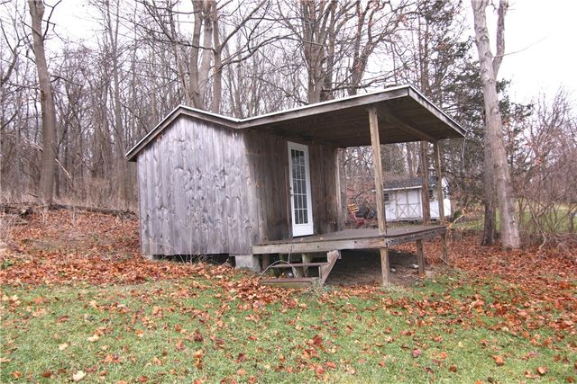 4933 East Lake Road, Livonia, NY 14487