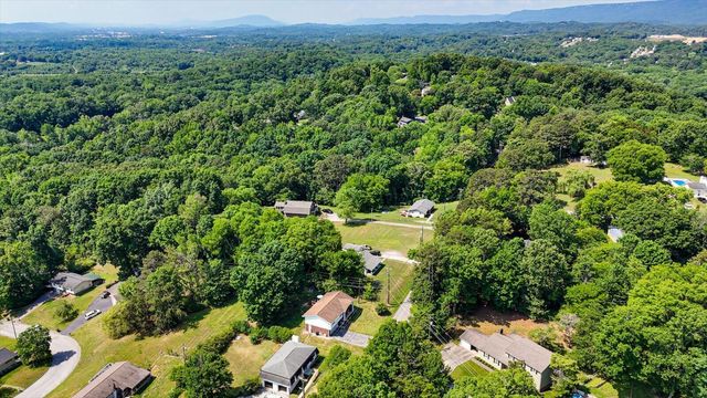 1146 Boy Scout Road, Hixson, TN 37343