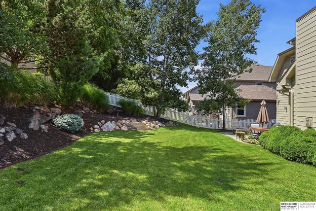 6330 S 171st Street, Omaha, NE 68135