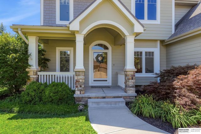 6330 S 171st Street, Omaha, NE 68135