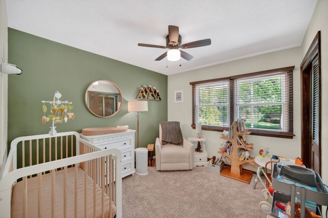 324 58th Place, Des Moines, IA 50312