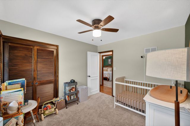 324 58th Place, Des Moines, IA 50312
