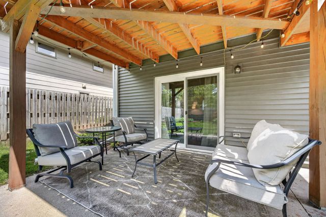 324 58th Place, Des Moines, IA 50312