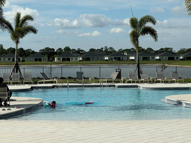 10468 NW Suncrest Lp, Port St Lucie, FL 34987