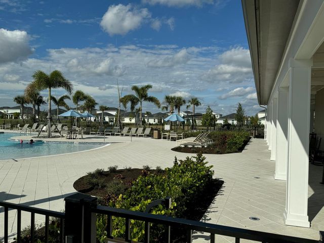 10468 NW Suncrest Lp, Port St Lucie, FL 34987