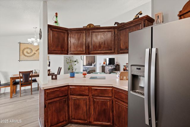 38644 N 12TH Street, Phoenix, AZ 85086