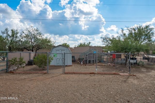 38644 N 12TH Street, Phoenix, AZ 85086