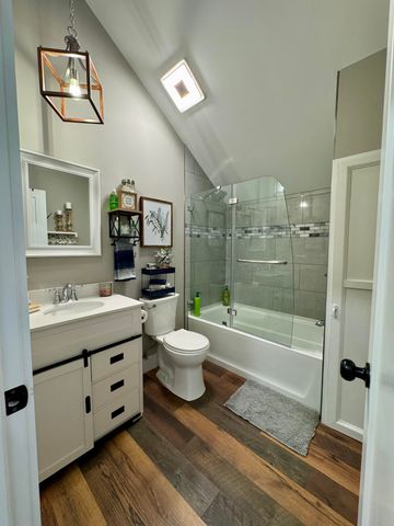 12 Cove Creek Drive, Somerset, KY 42501