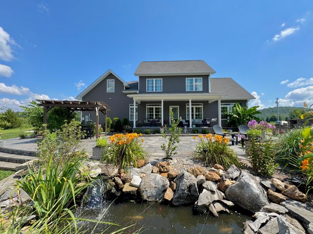 12 Cove Creek Drive, Somerset, KY 42501