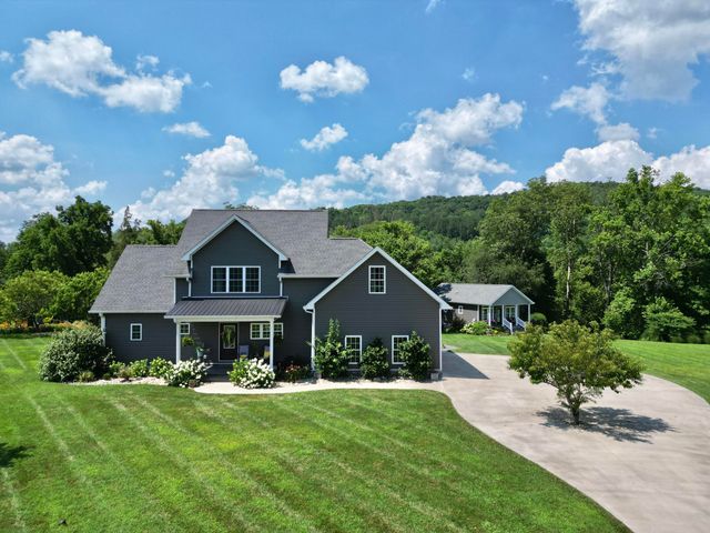 12 Cove Creek Drive, Somerset, KY 42501