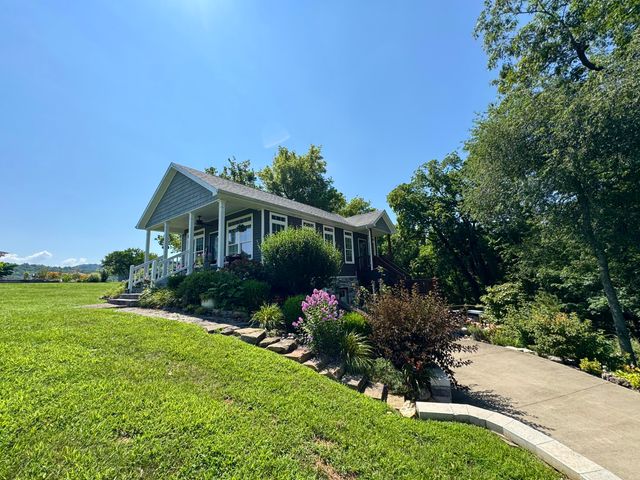 12 Cove Creek Drive, Somerset, KY 42501