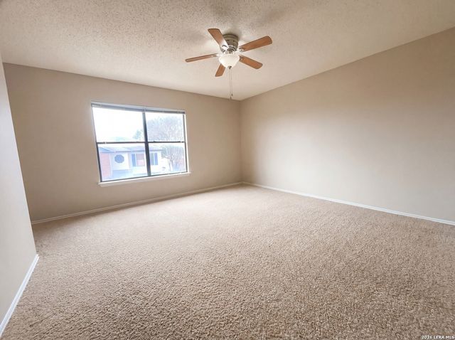 5215 Kenton Stone, San Antonio, TX 78240