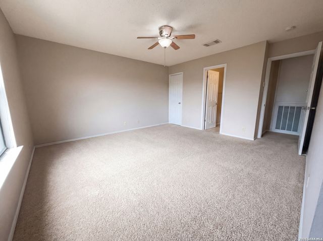 5215 Kenton Stone, San Antonio, TX 78240