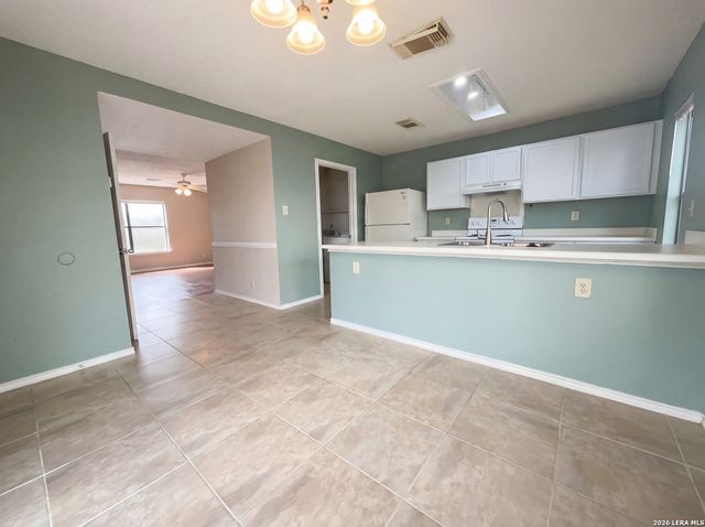 5215 Kenton Stone, San Antonio, TX 78240