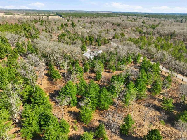 890 Gale Drive, Wisconsin Dells, WI 53965