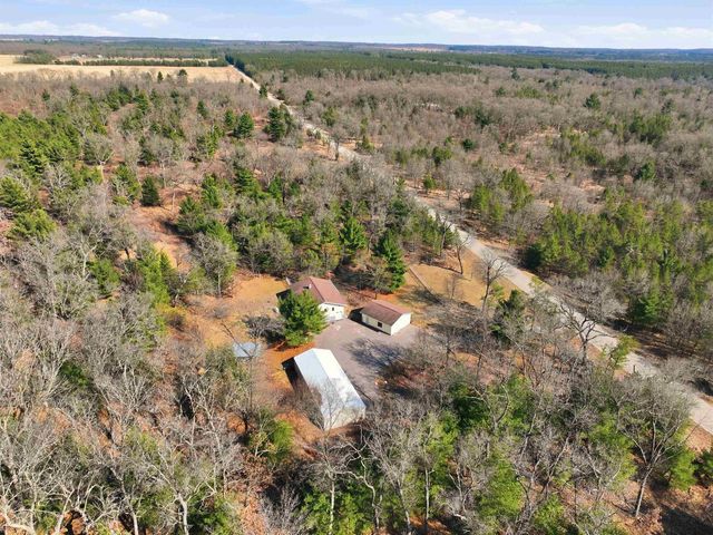 890 Gale Drive, Wisconsin Dells, WI 53965