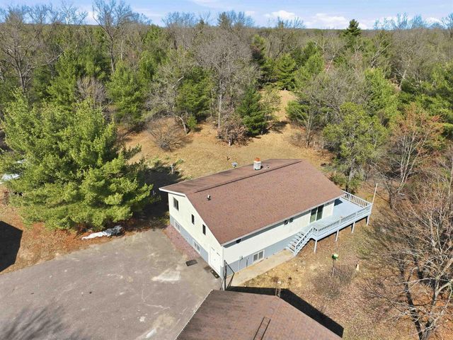 890 Gale Drive, Wisconsin Dells, WI 53965
