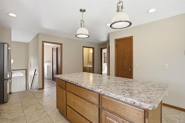 890 Gale Drive, Wisconsin Dells, WI 53965